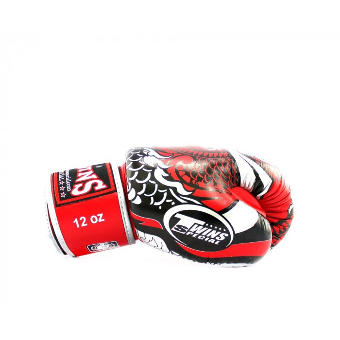 Боксерские перчатки Twins Special FBGV52 Dragon red silver 10 oz