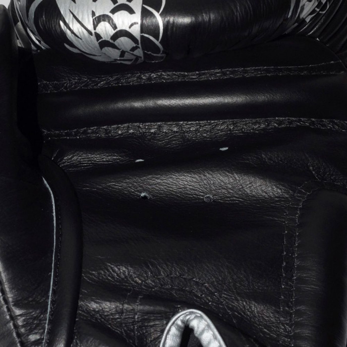 Боксерские перчатки TWINS Special FBGVL3-49 black-silver 10 oz