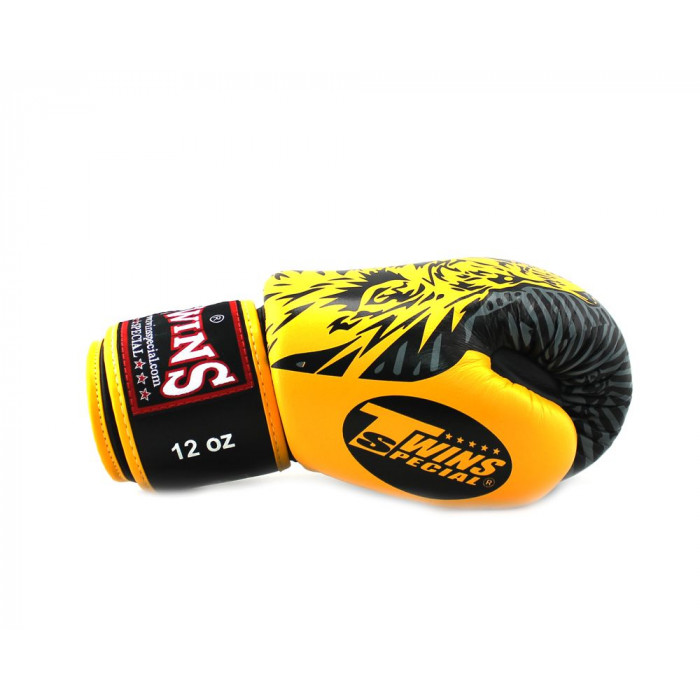 Боксерские перчатки Twins Special FBGVL50 yellow 12 oz