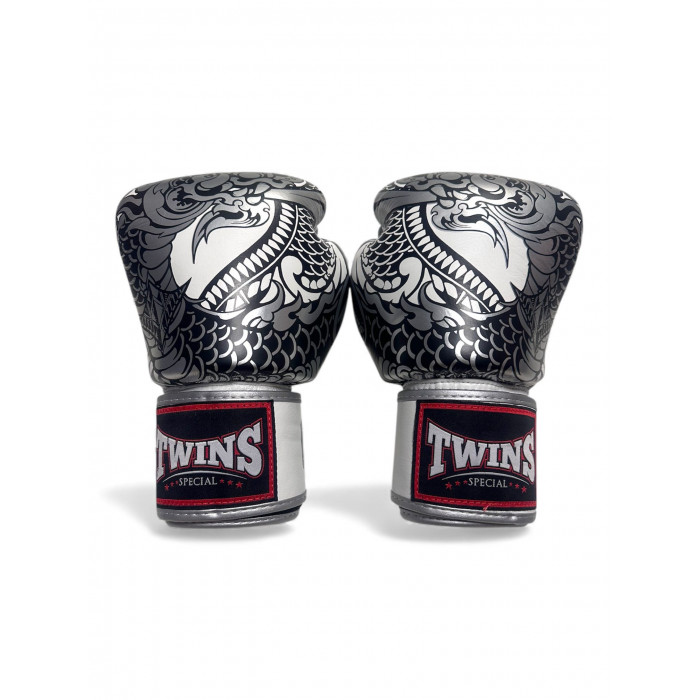Боксерские перчатки Twins Special FBGV52 Dragon white silver 12 унций