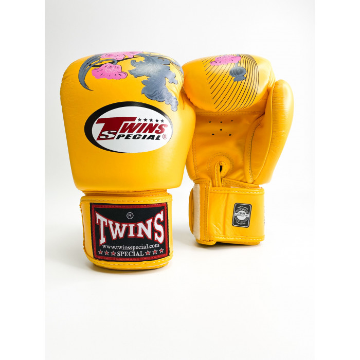 Боксерские перчатки Twins FBGVL3-13 yellow 12 oz