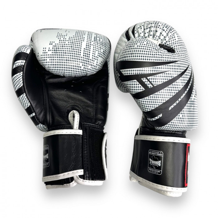 Боксерские перчатки FBGVL3-TW5 white black 16 oz