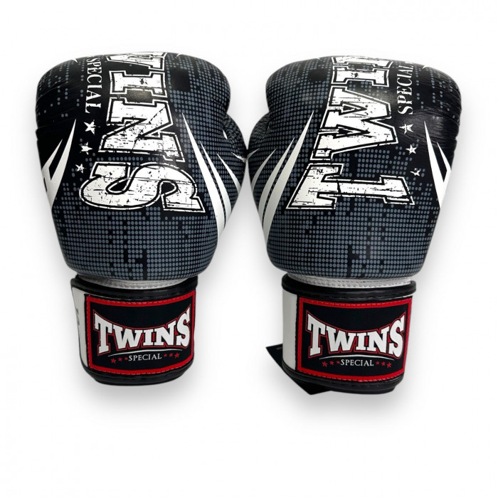 Боксерские перчатки FBGVL3-TW5 black white 14 oz