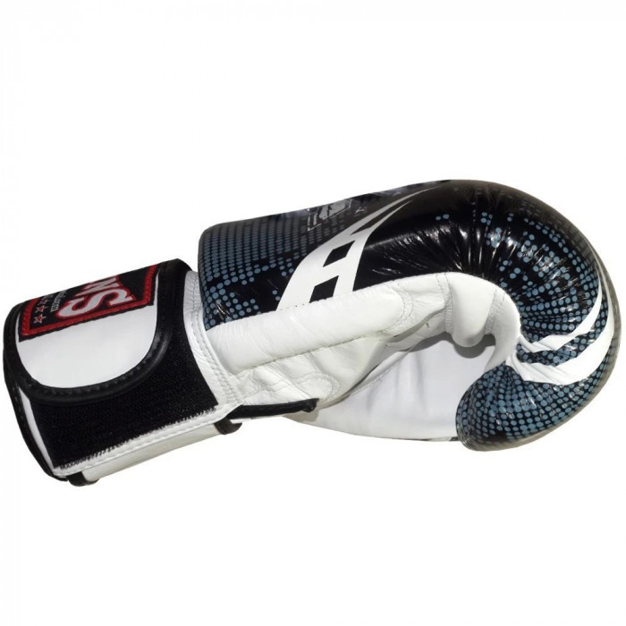 Боксерские перчатки FBGVL3-TW5 black white 14 oz