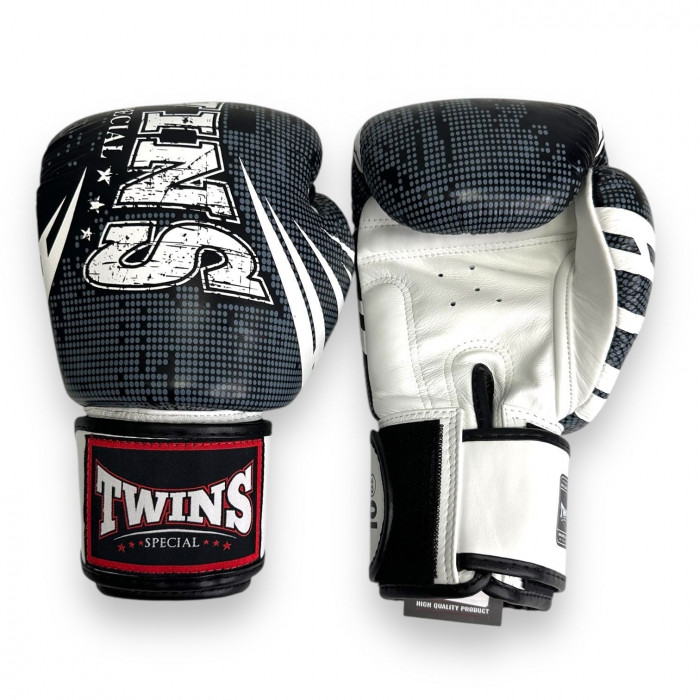 Боксерские перчатки FBGVL3-TW5 black white 14 oz