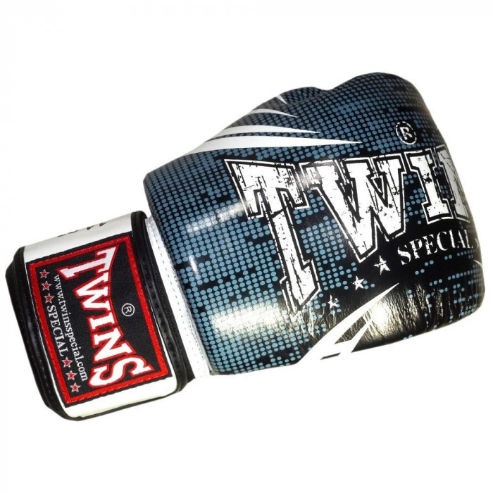 Боксерские перчатки FBGVL3-TW5 black white 16 oz
