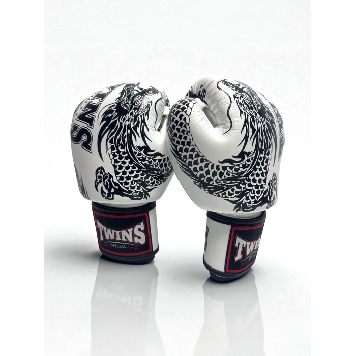Боксерские перчатки TWINS FBGVL3-49 white black 10 oz