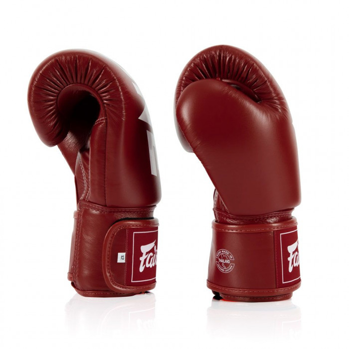 Боксерские перчатки Fairtex One ChampionShip red 14 oz