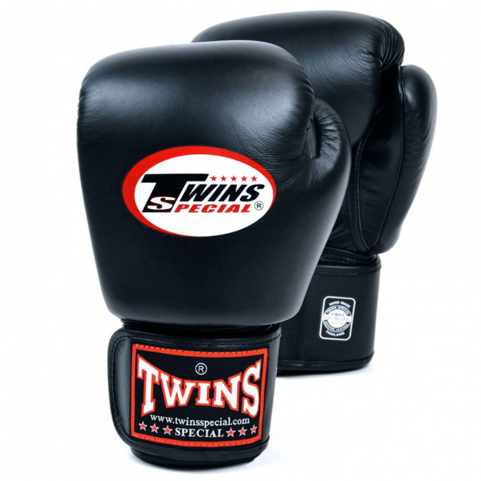 Боксерские перчатки Twins Special BGVL3 black 12 oz